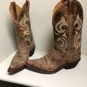 Brown Justin Cowboy Boots Size 7 1/2 B